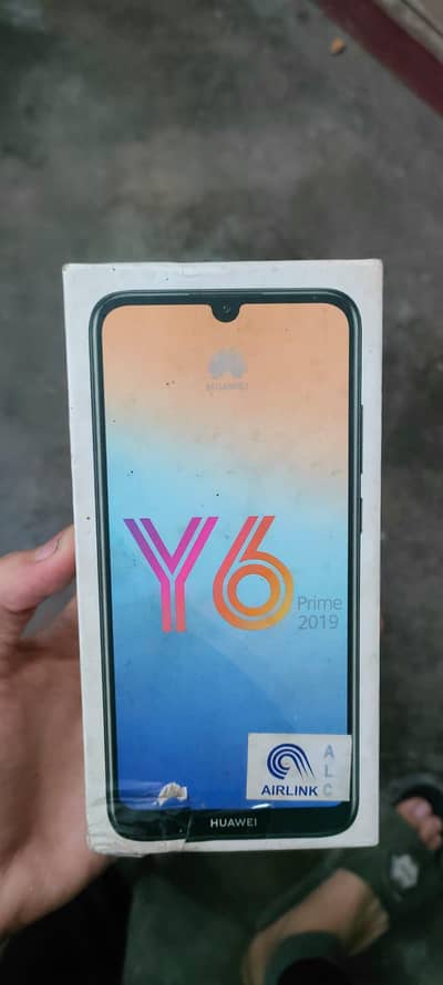 Huawei Y6  2/32  0345-3721825