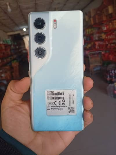 Tecno CAMON 40 Pro