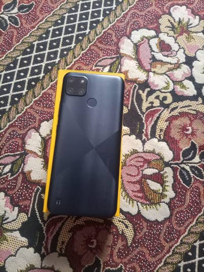 realme c21-y 4 64