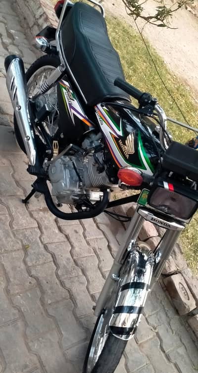 Honda CG 125cc only call 0310.1173. 442