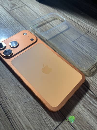 Apple iPhone 11 – iPhone 17 Pro Look / Modified Back / Fully Working