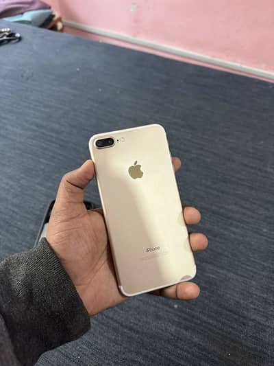 Iphone  7 plus (pta approved)