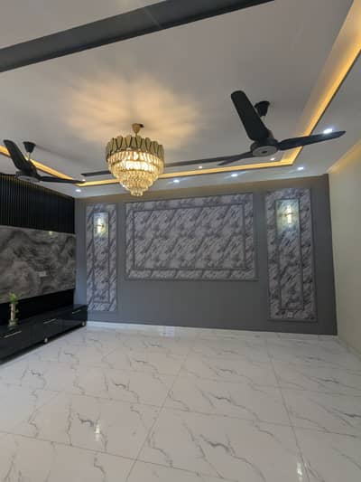 4 MARLA FIRST FLOOR FOR RENT IN HIGHCOURT PHASE 2 COLLEGE ROAD LAHORE BIJLI PANI AVAILABLE LIGHT PRIVATE FEE UNITE 75RP WITH INCLUDING ALL DUES