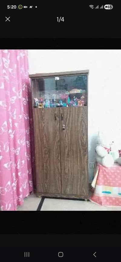 multipurpose cupboard books/toys