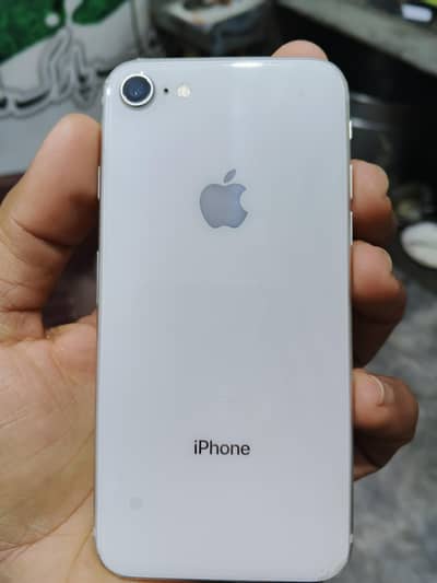 Iphone 8, Non PTA,128gb, battery 87%, water pack,