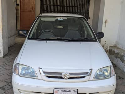 I'm selling my suzuki cultus 2015 Full original colour