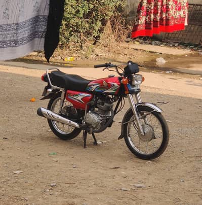 Honda 125 full janwan | 23 model Islamabad No