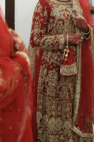 Red Bridal Lehenga for Sale – Once Worn – Excellent Condition