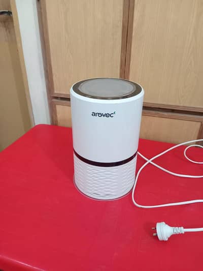 Aerovic Electric Air Purifier/ Cleaner with  new filter