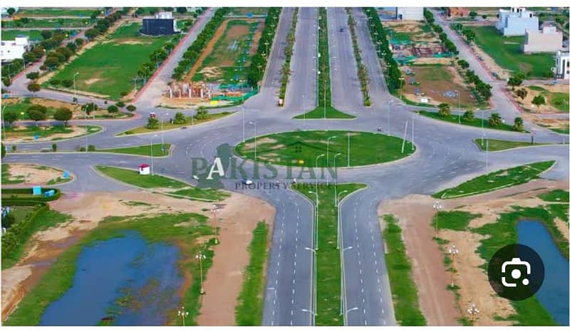 24 Marla solid Sunface plot for sale 6