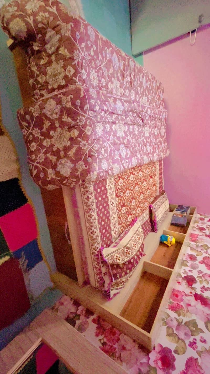 Bed without matrix 2