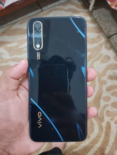 vivo s1