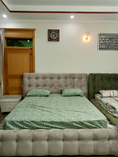 Bed Set//Wooden Bed//Luxury Bed//king Size Bet//Furniture For Sale