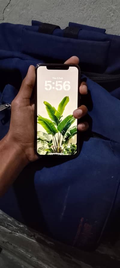 iPhone 11 pro total orginal 64gb jv bettery 74 service iOS 26