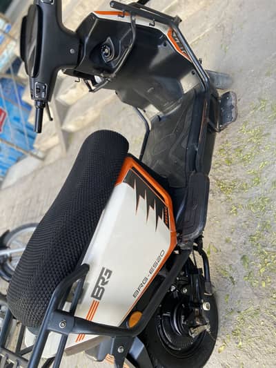 BRG EV SCOOTER ES20