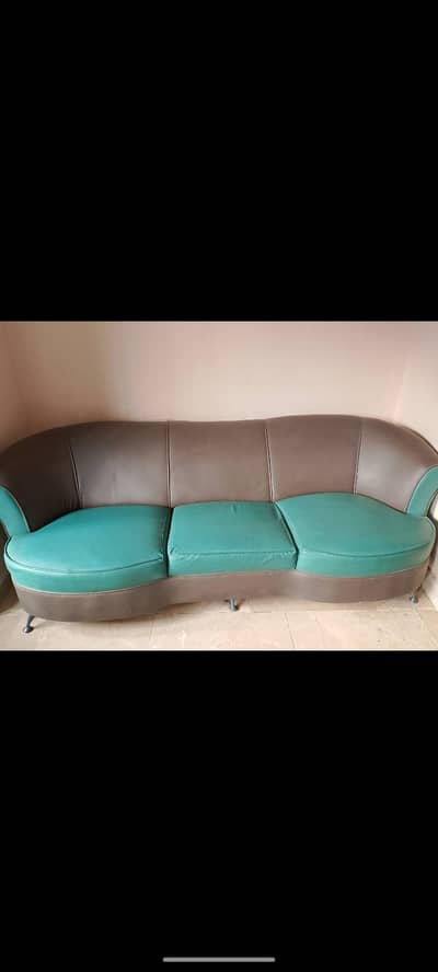 5 seater sofa set ( 3 + 1 + 1 )