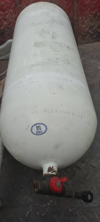 original 55 kg cylinder and big kit and wall