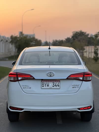 Toyota Yaris Ativ 1.5 Full option 2021/23 Model