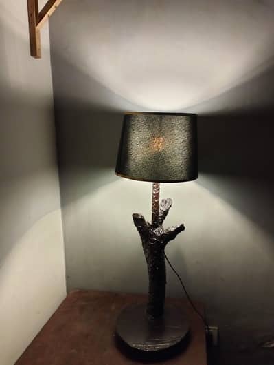 “ Handmade 3-Light Wooden Lamp – Elegant & Sturdy! ”