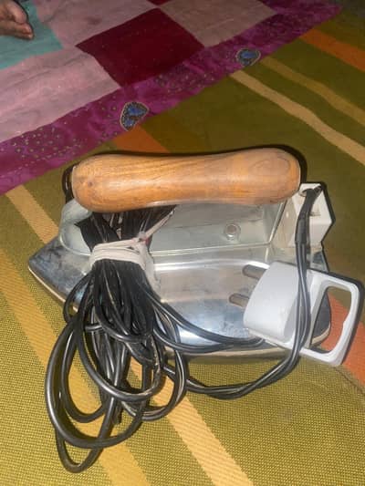 Iron for drycleen shop