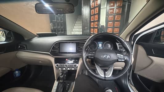 Hyundai Elantra for sale