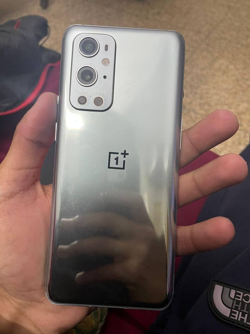OnePlus 9 Pro 1