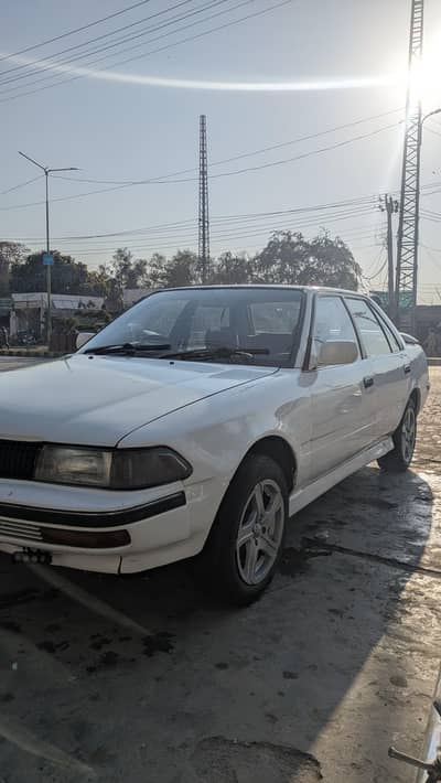 TOYATA CORONA 1.5L