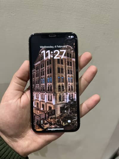 IPHONE X 64GB PTA APPROVED