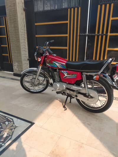 Honda Cg 125 - 2023 - Red Colour