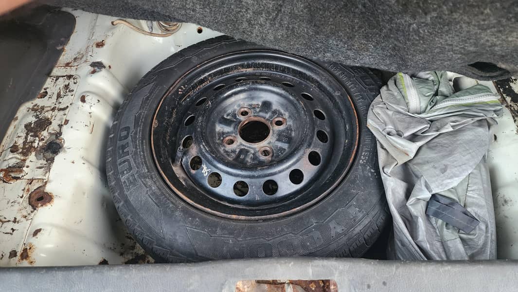 Santro 2004 Automatic Immaculate Condition 12