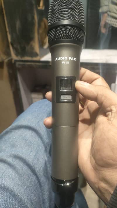 New Series Professional Universal Microphone 