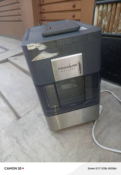 Frigidaire ice maker