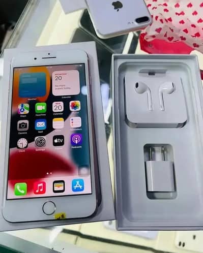 iPhone 7 plus 128GB only WhatsApp number 03274272410