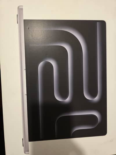 Macbook Pro M5 14 inches 16/1 Tb