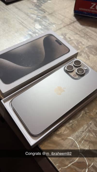 Iphone 15 pro max Factory unlocked