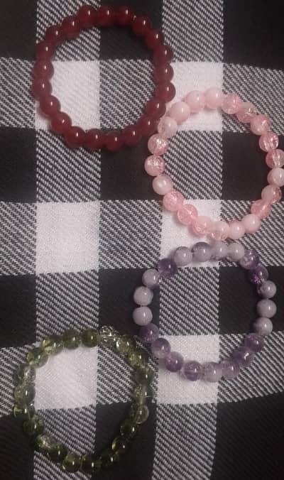PAIR OF 4 BRACELETS HAND MADE GLASS BEAD