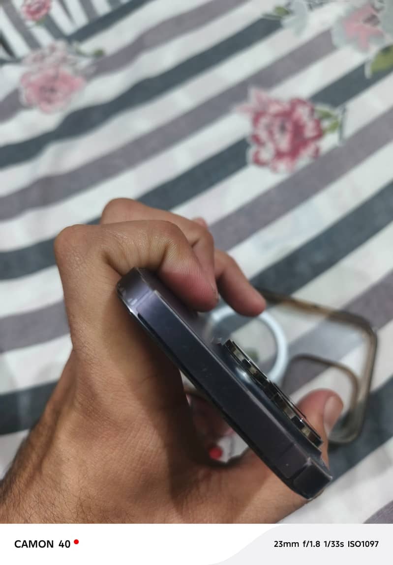 iPhone 14 Pro 128GB Non-PTA | 83% Battery | Box & Cable 4