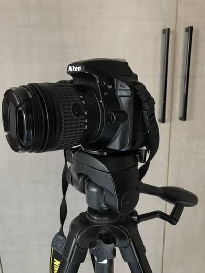 Nikon D3400 with Tripod And Accessories
