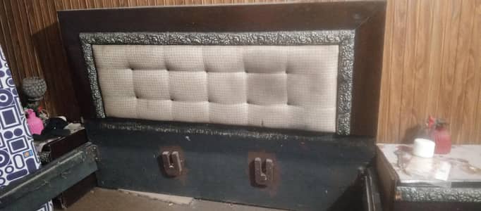 bed sale Karna h