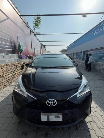 Toyota Vitz Top of the line 2018/21