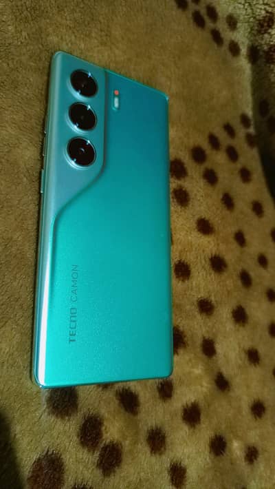 Tecno CAMON 40 Pro only one week use
