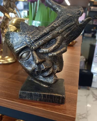 Face sculpture antique