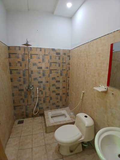 10 Marla beautiful Lower portion is for rent in Wapda Town phase2 Block N2.