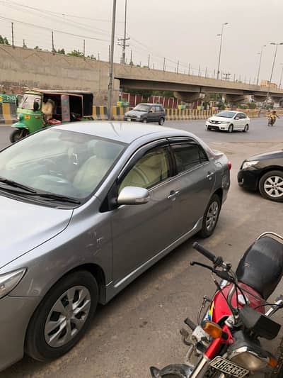 Toyota corolla gli 2011