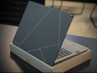Asus ZenBook i7 13 generation 16 GB RAM  1TB SSD  with box