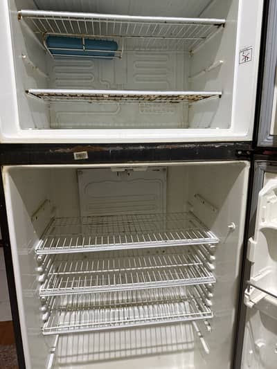 Used Dawlance Double Door Refrigerator  for sell