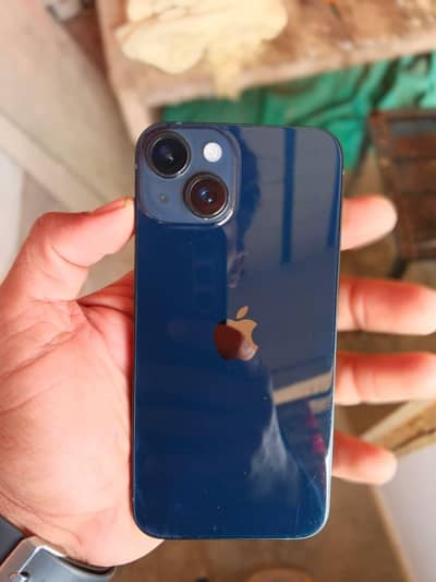 I phone 14 128GB 99 battery  health 10/10 Zero secresht