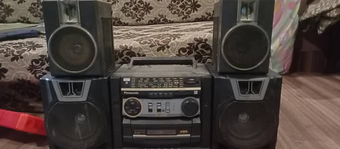 Panasonic cassettes player speaker