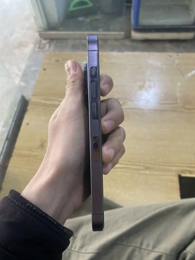 Non pta jv like bran new condition 10/9 full ok water proof