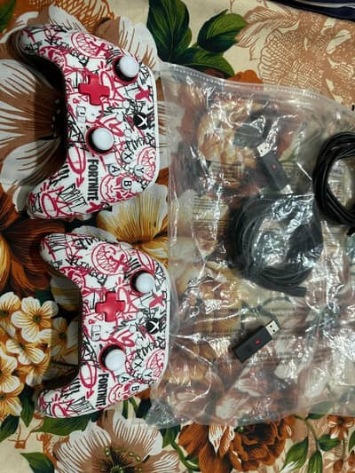 Xbox controllers fortnite SE without box not even used once